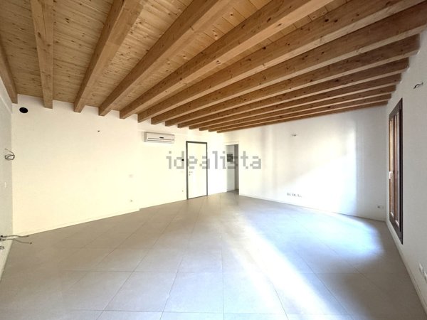 appartamento in affitto a Lonato del Garda