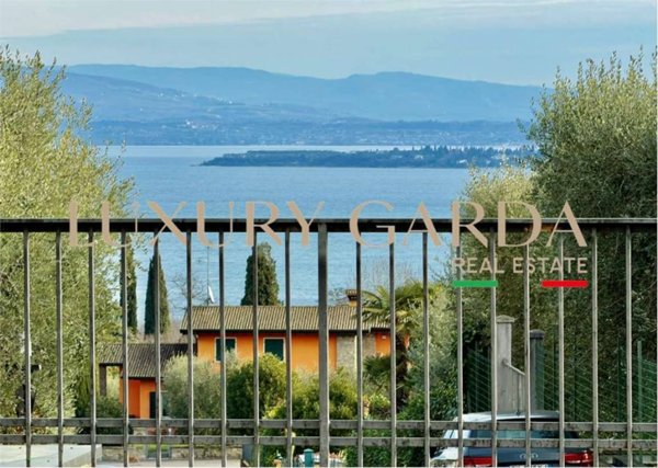 appartamento in affitto a Lonato del Garda in zona Barcuzzi