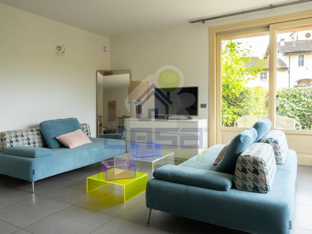 appartamento in affitto a Lonato del Garda in zona Centenaro