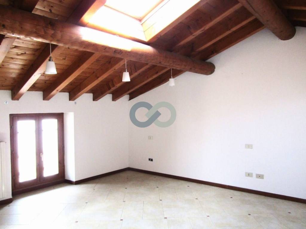 appartamento in affitto a Lonato del Garda