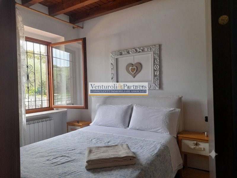 appartamento in affitto a Lonato del Garda in zona Barcuzzi