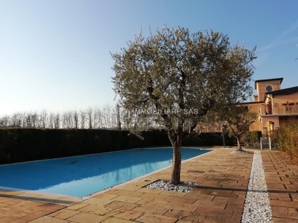 appartamento in affitto a Lonato del Garda in zona Centenaro