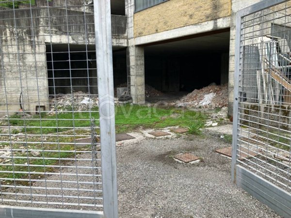 locale commerciale in affitto a Lumezzane in zona San Sebastiano