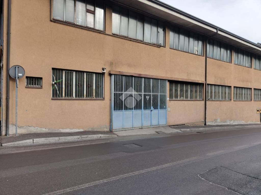 negozio in affitto a Lumezzane in zona San Sebastiano