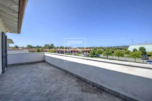 casa indipendente in affitto a Manerba del Garda