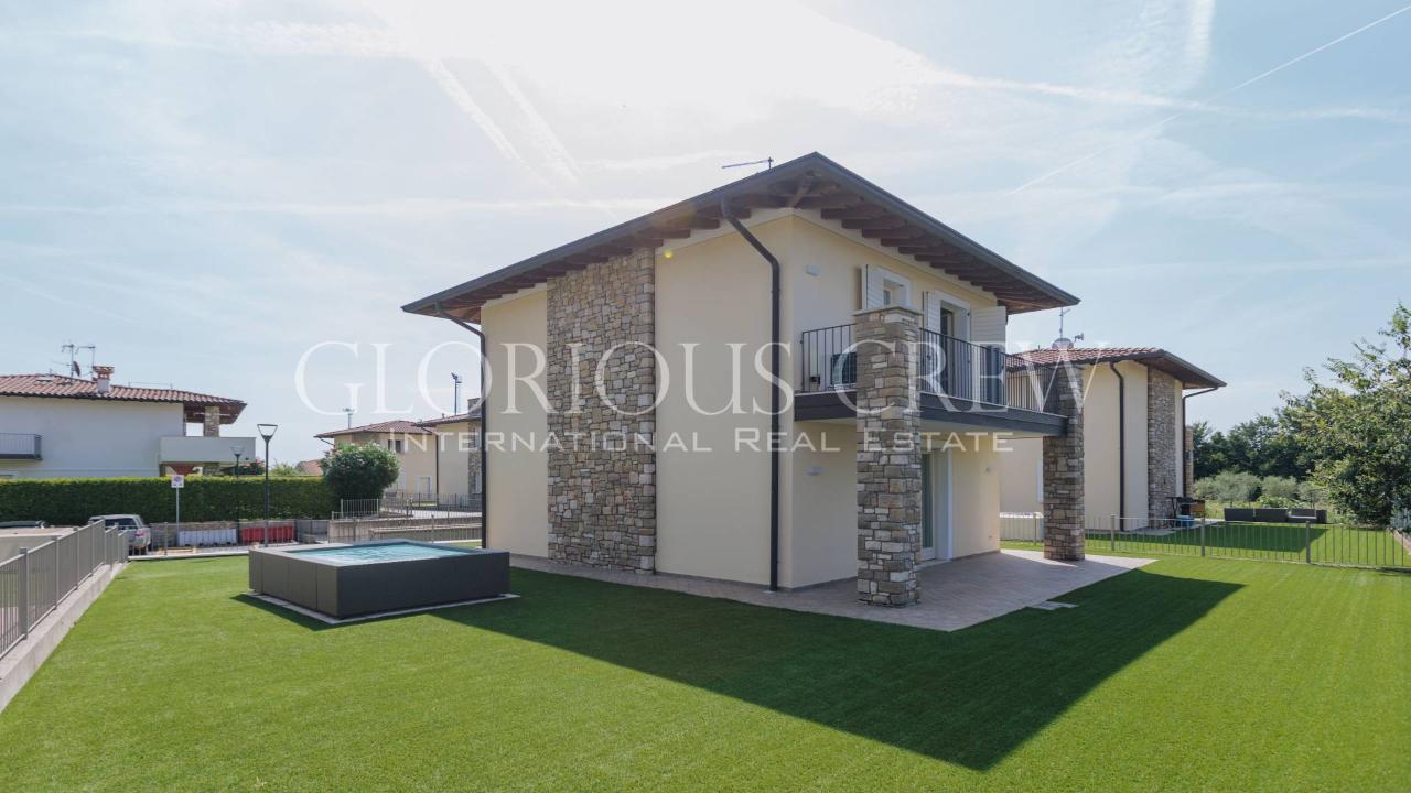 casa indipendente in affitto a Manerba del Garda
