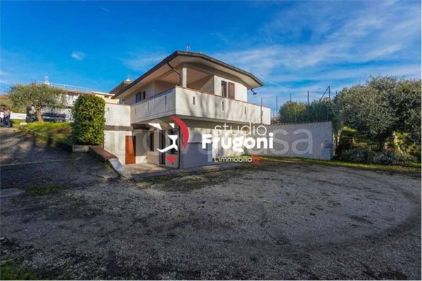 casa indipendente in affitto a Manerba del Garda