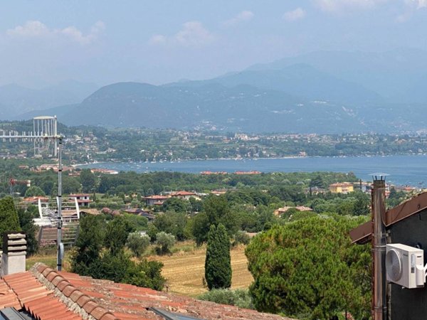 appartamento in affitto a Manerba del Garda in zona Montinelle