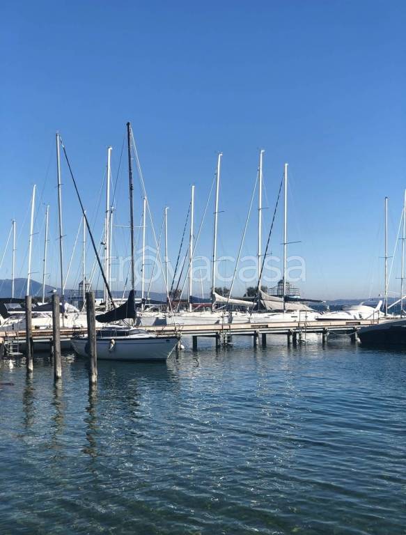 appartamento in affitto a Manerba del Garda in zona Solarolo