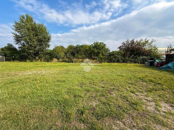 terreno agricolo in affitto a Manerba del Garda