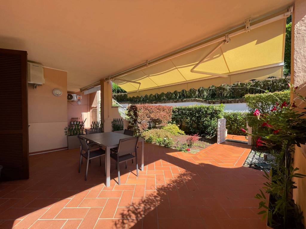 appartamento in affitto a Manerba del Garda in zona Pieve Vecchia