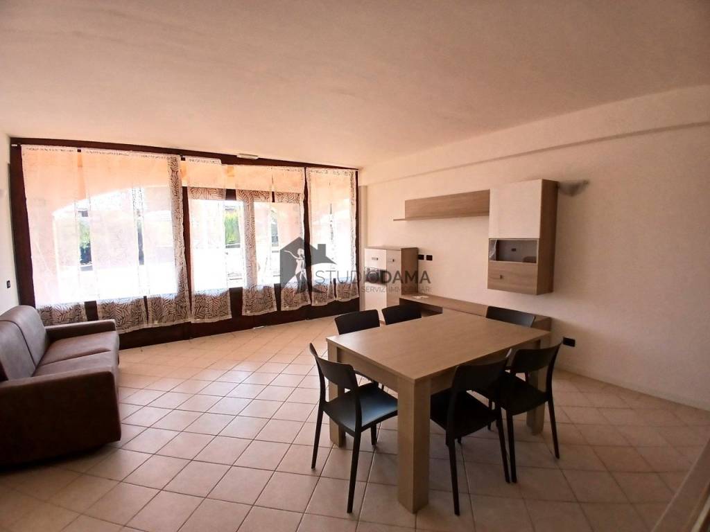 appartamento in affitto a Manerba del Garda in zona Pieve Vecchia