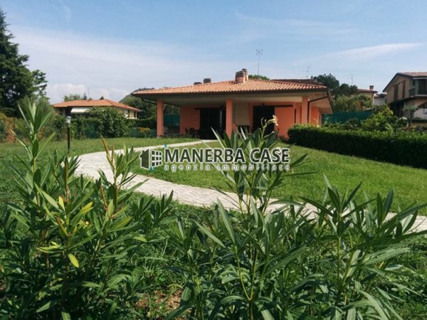 casa indipendente in affitto a Manerba del Garda