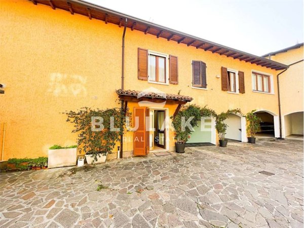 appartamento in affitto a Manerba del Garda in zona Montinelle