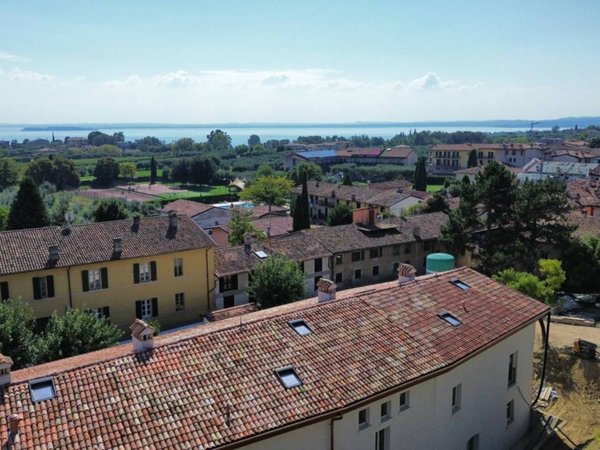 appartamento in affitto a Manerba del Garda in zona Montinelle