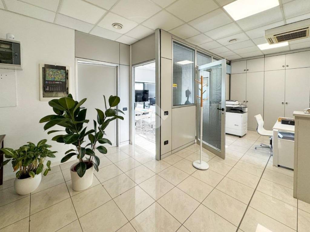 ufficio in affitto a Manerbio