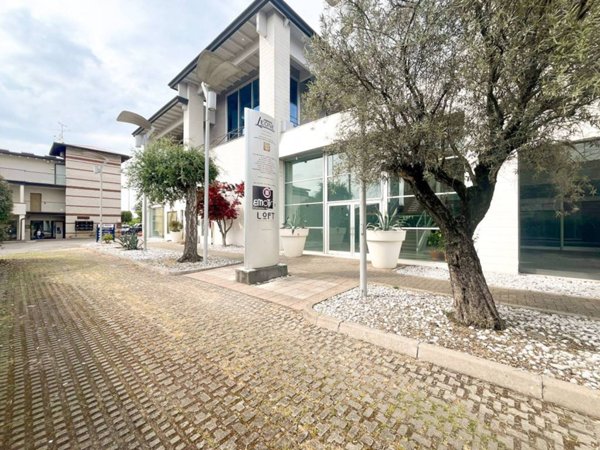 negozio in affitto a Manerbio