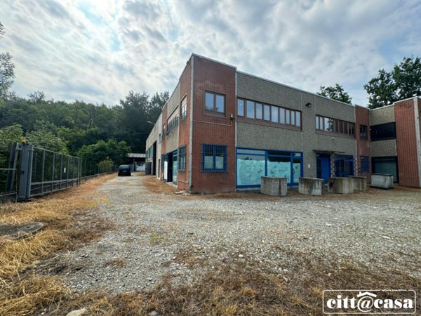 locale di sgombero in affitto a Cavagnolo