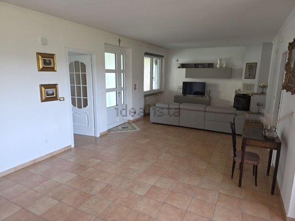 casa indipendente in affitto a Cavagnolo