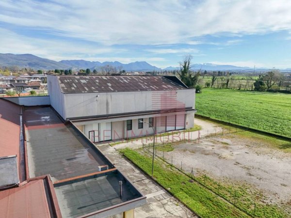 locale commerciale in affitto a Mazzano in zona Molinetto