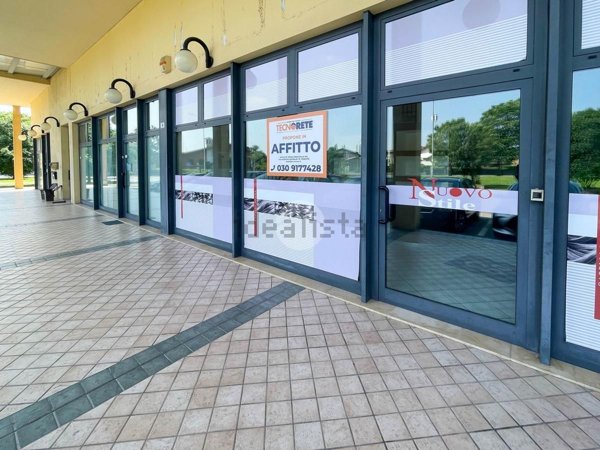locale commerciale in affitto a Mazzano