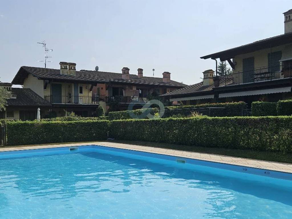 appartamento in affitto a Moniga del Garda