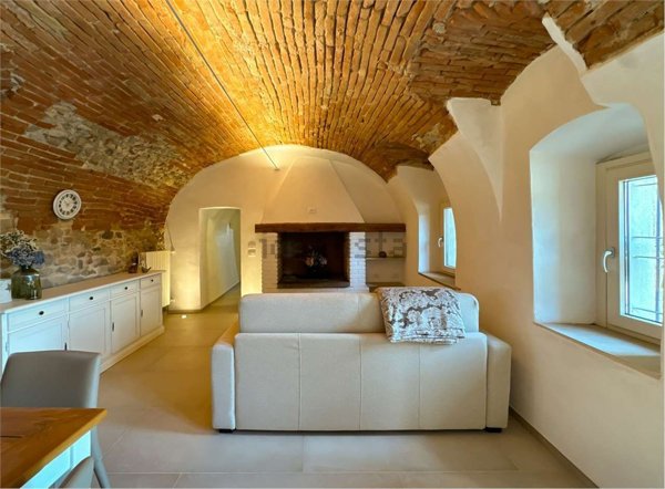 appartamento in affitto a Moniga del Garda
