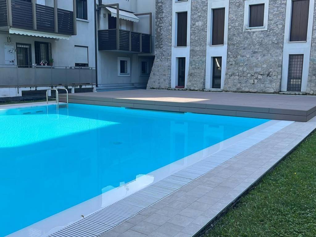 appartamento in affitto a Moniga del Garda