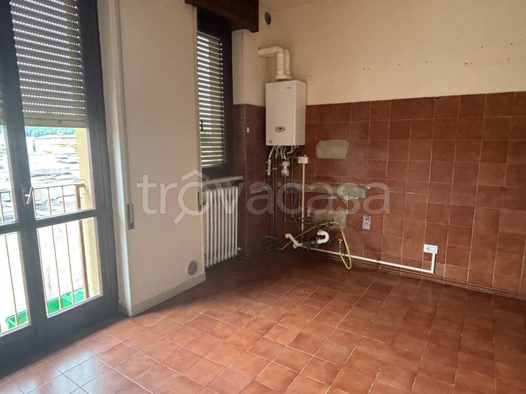 appartamento in affitto a Montichiari