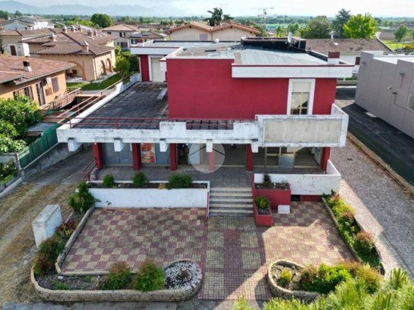 quadrivano in affitto a Montichiari in zona Vighizzolo
