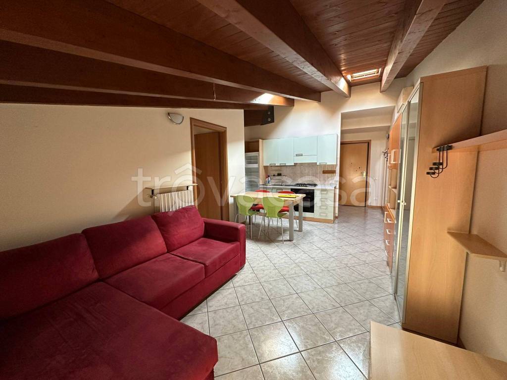appartamento in affitto a Montichiari