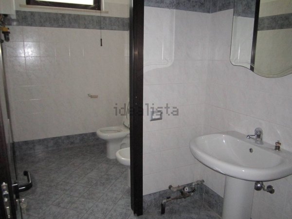 ufficio in affitto a Montichiari