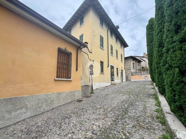 appartamento in affitto a Montichiari