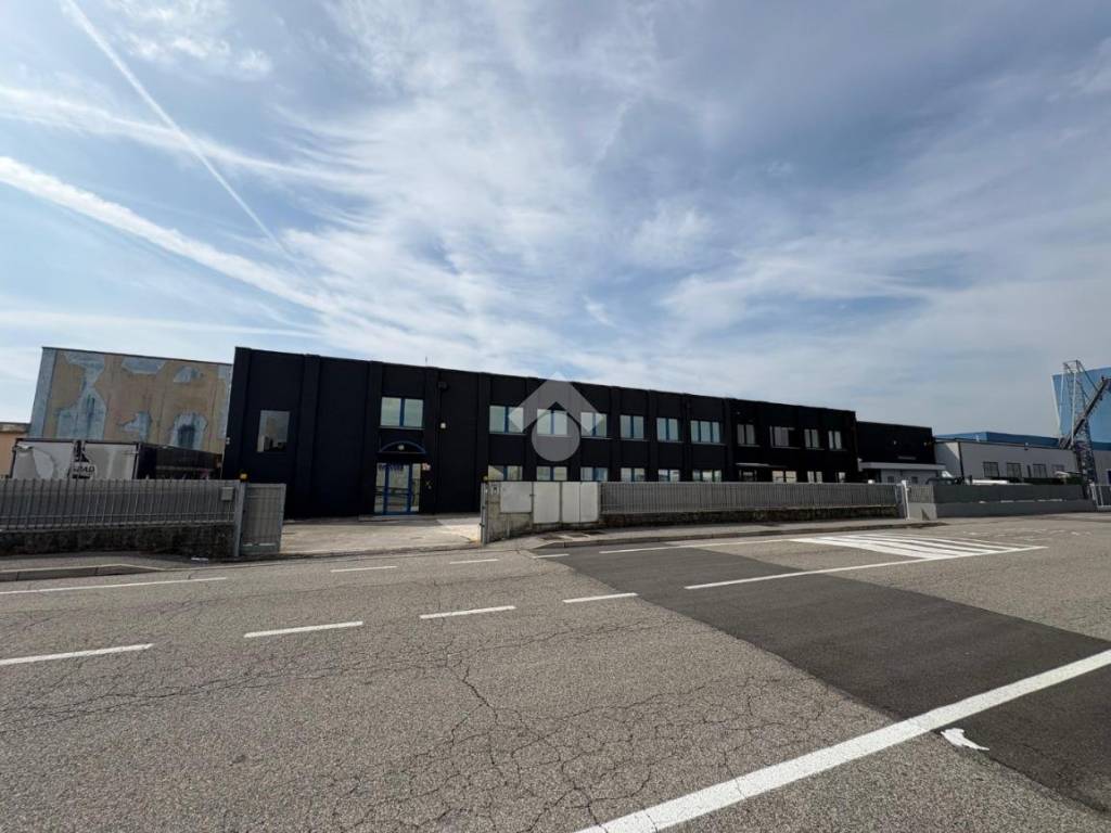 ufficio in affitto a Montichiari