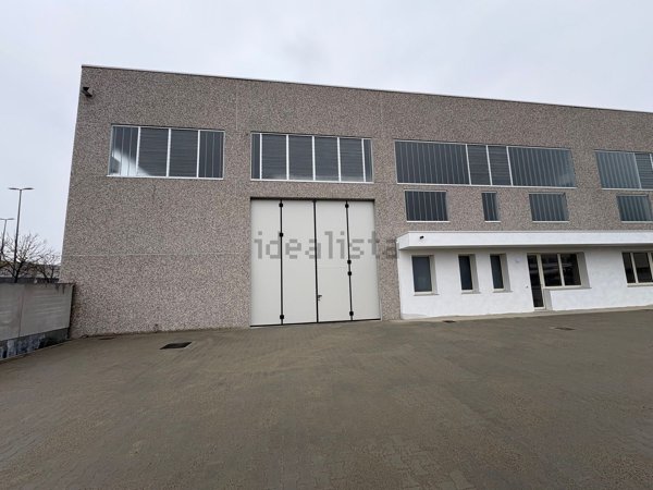 capannone in affitto a Montichiari