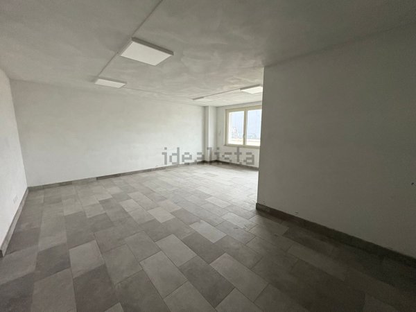 capannone in affitto a Montichiari