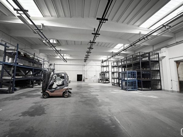 capannone in affitto a Montichiari