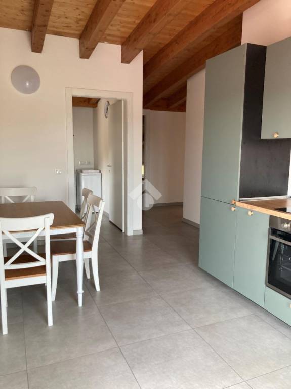 appartamento in affitto a Montichiari