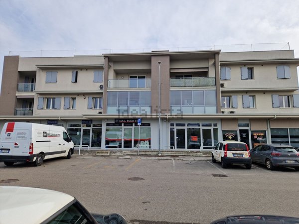 ufficio in affitto a Montichiari