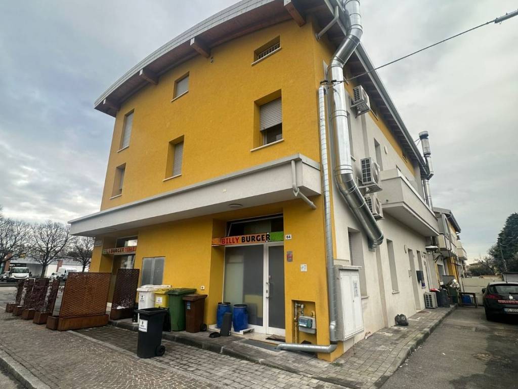 appartamento in affitto a Montichiari in zona Rò