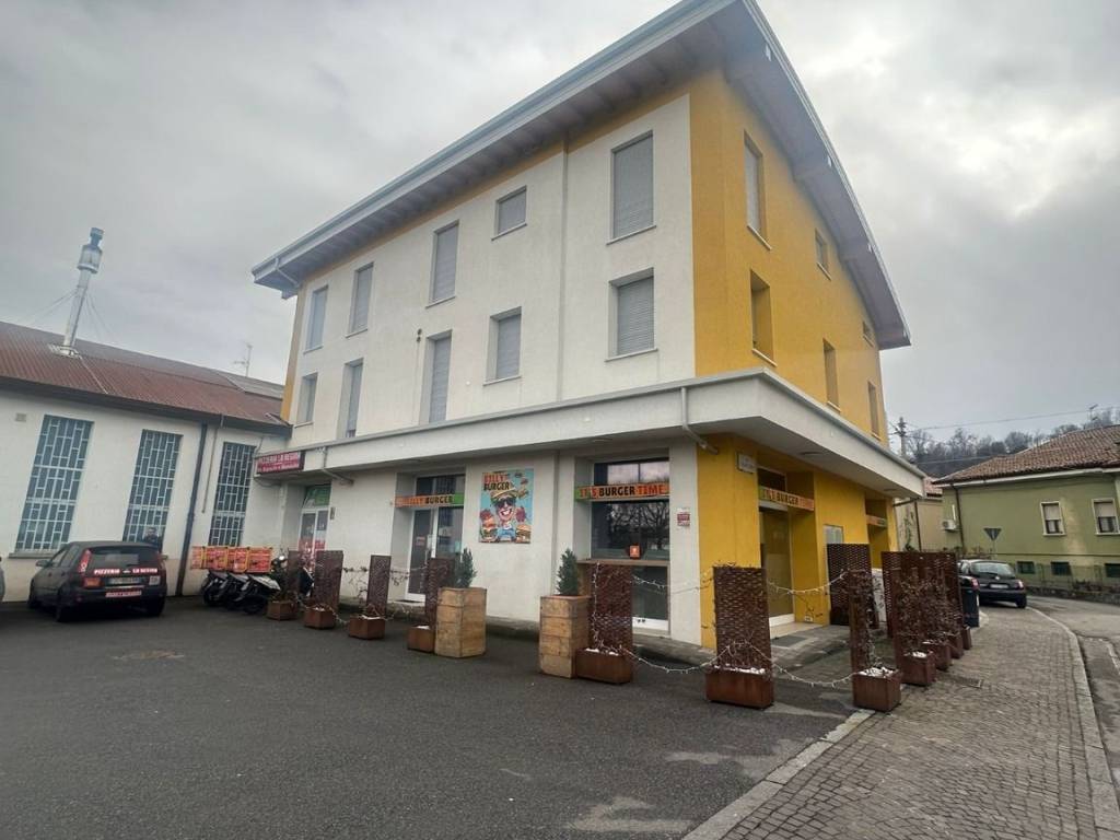 appartamento in affitto a Montichiari in zona Rò