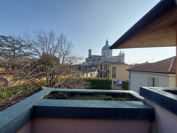 appartamento in affitto a Montichiari in zona Centro Storico