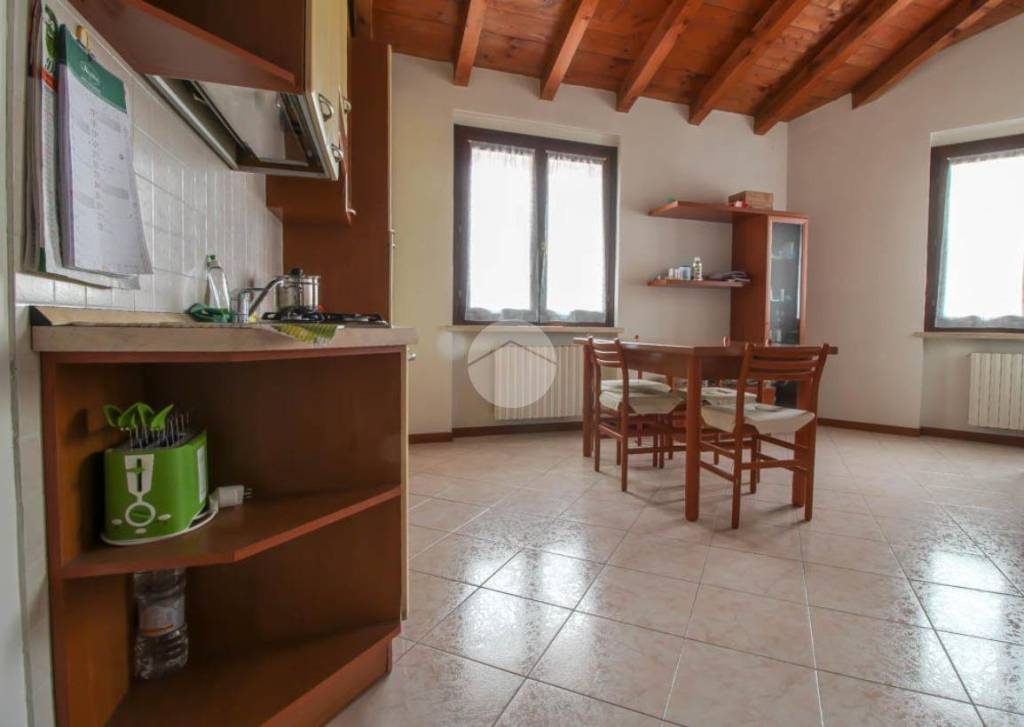 appartamento in affitto a Montichiari