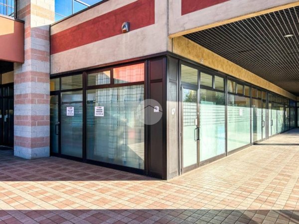 negozio in affitto a Montirone