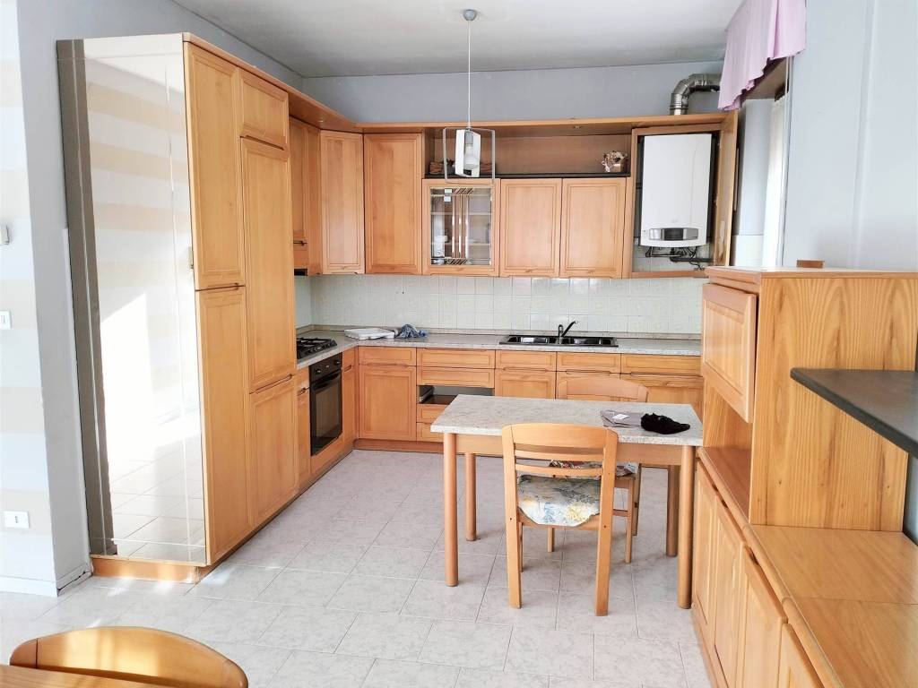 appartamento in affitto a Nave