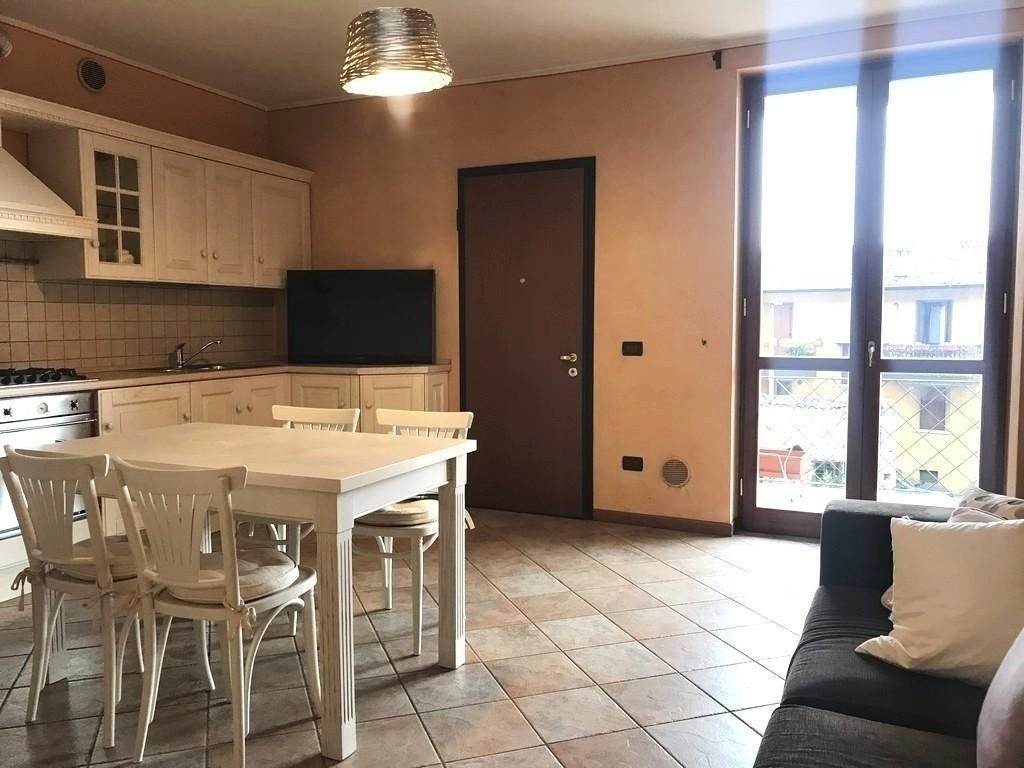 appartamento in affitto a Nave