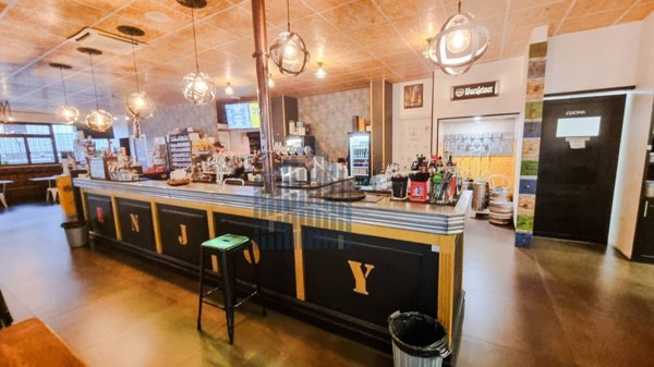 negozio in affitto a Niardo