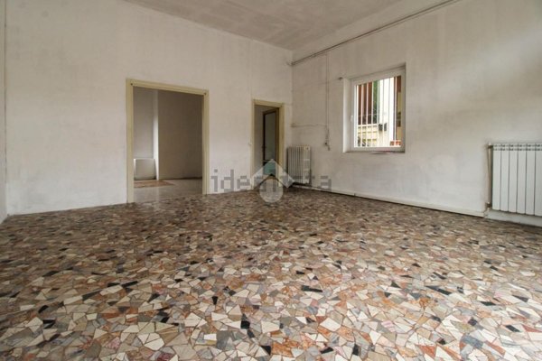 locale commerciale in affitto ad Odolo