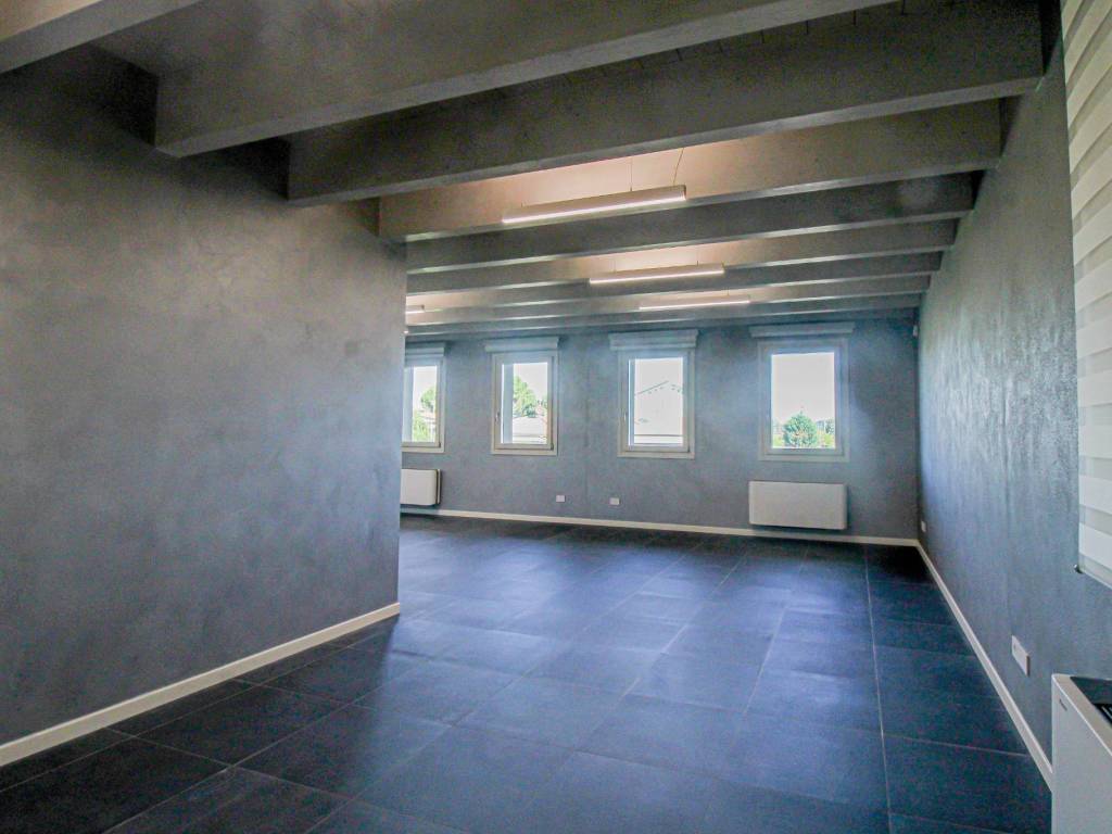 ufficio in affitto ad Orzinuovi