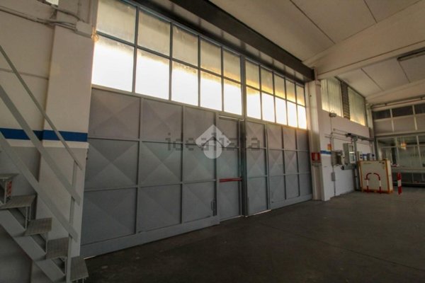 capannone in affitto ad Orzinuovi